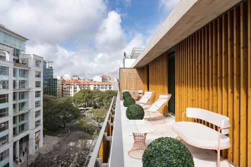 LUSTER Hotel